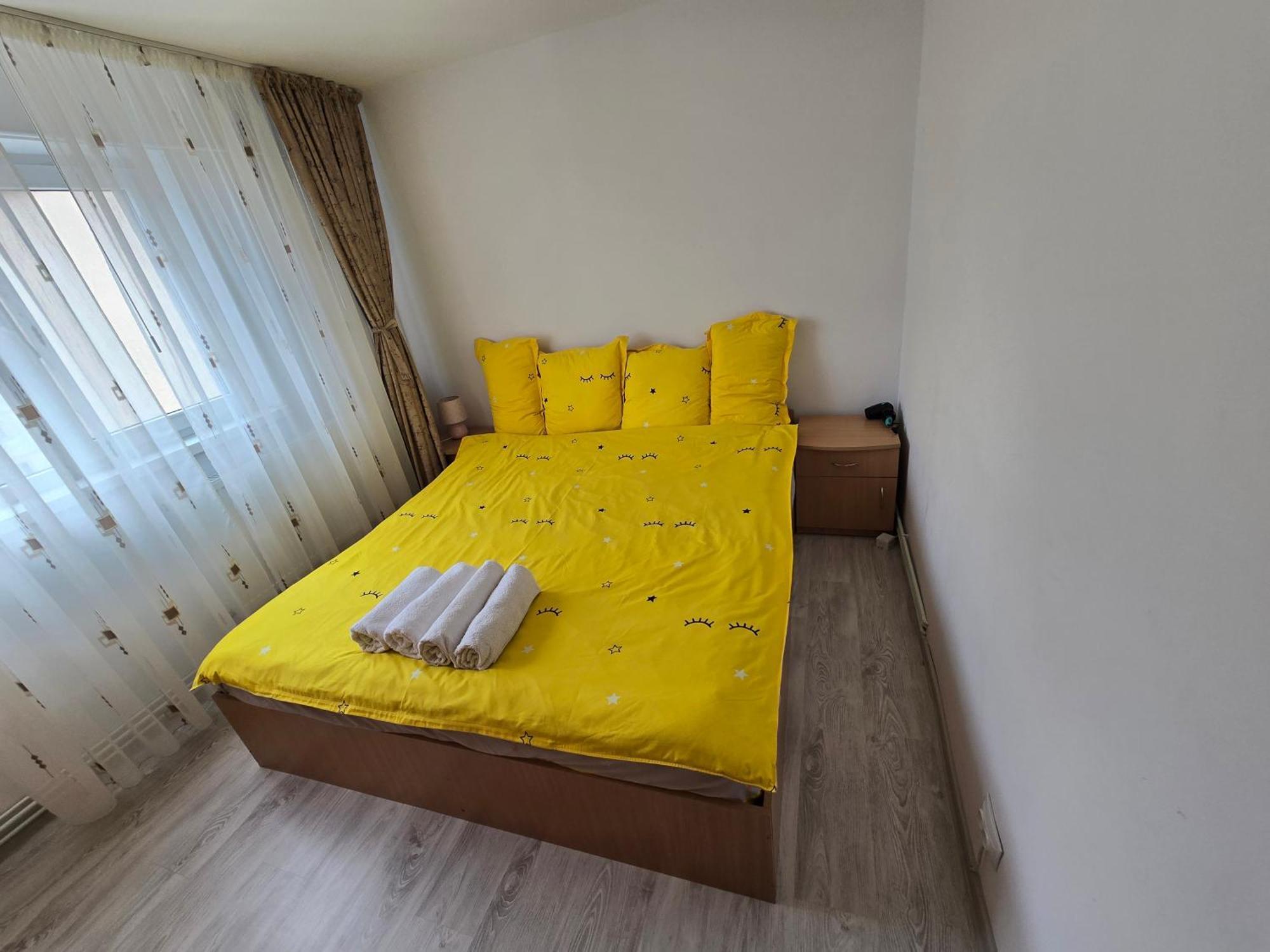 Apartament 2 Camere Etaj 4 Din 4 克拉奥华 外观 照片